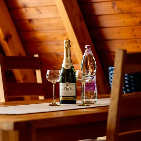 Roter Fuchsbau Am Eichwald Chalé *