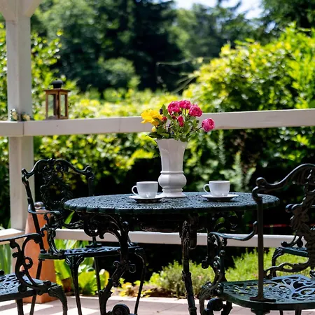 Roter Fuchsbau Am Eichwald Chalé Gossersweiler-Stein