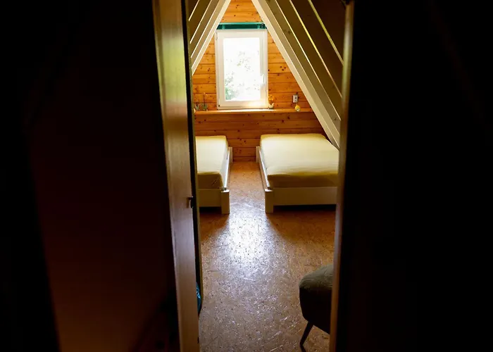 Roter Fuchsbau Am Eichwald Chalé Gossersweiler-Stein